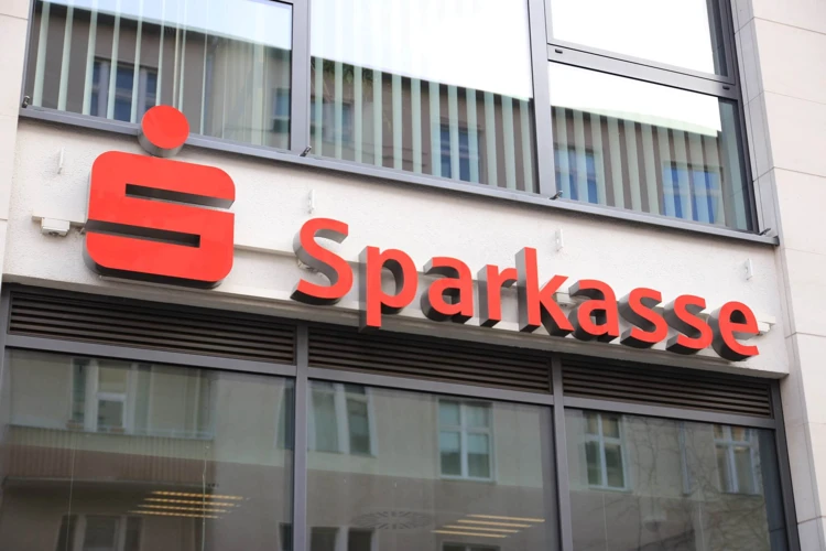 Was Sind Sparkasse Bereitstellungszinsen?